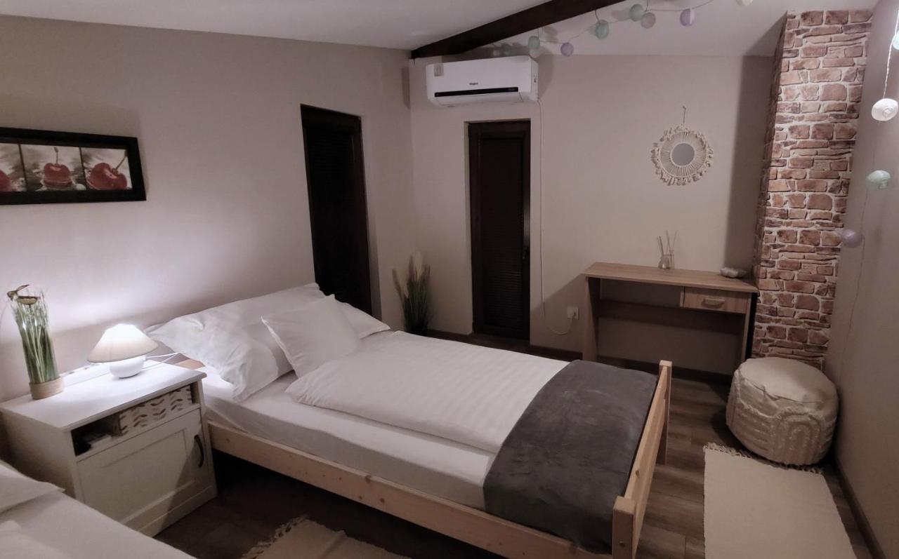 Palatinus Apartment